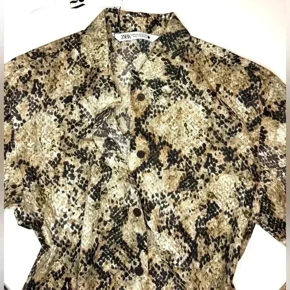 Zara Womens Animal Print Button Down Long Sleeve Shirt Size XS - Picture 2 of 9
